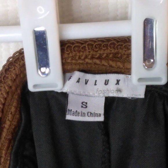 FAVLUX Flowy Sheer Lace Skirt W/ built in shorts! Small - Picture 6 of 13